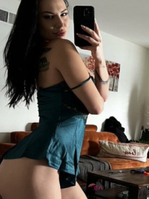Keithbaby06 - escort from Budapest 1