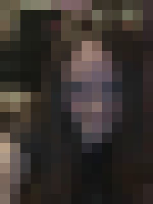 Escort-ads.com | Blurred background picture for escort Mandi Faux