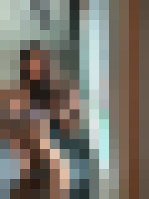 Escort-ads.com | Blurred background picture for escort Kieko