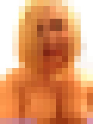 Escort-ads.com | Blurred background picture for escort TS suzee