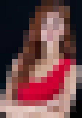 Escort-ads.com | Blurred background picture for escort Faye123