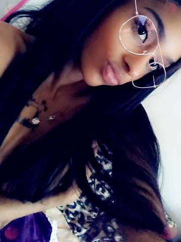 NikkiLove1996 - escort from Orlando | profile image