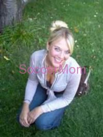 Profile picture for user Sexymobilesoccermom
