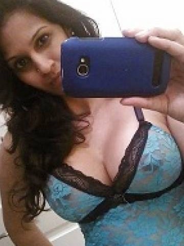 Farah69 - escort from New York | profile image