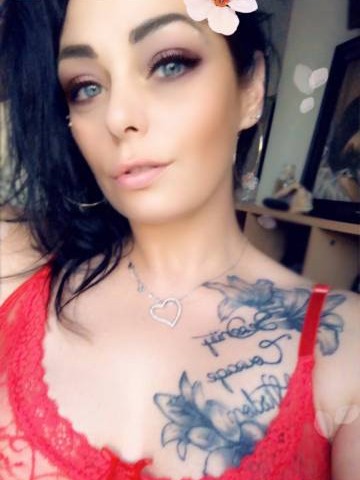 Aylaxo8 - escort from Edmonton | profile image