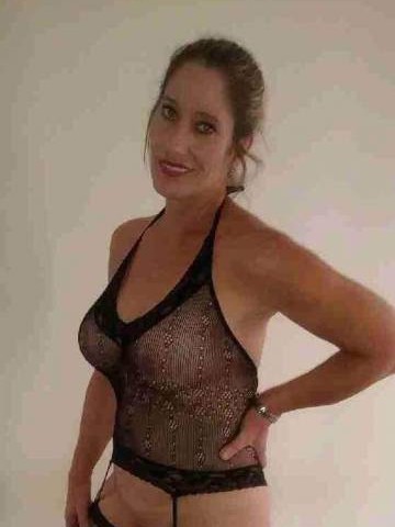 AttractiveMILF Memphis, Tennessee Escort, Verified Escorts Services AttractiveMILF Memphis, Tennessee Escort, Massage, Verified Adult Service Provider, Companion in United States