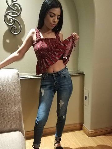 AdriannePetite - escort from Tijuana | profile image