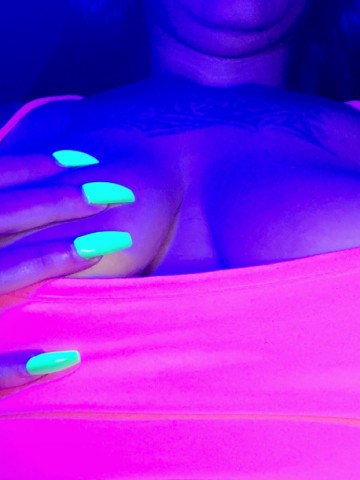 LingLing Ontario, California Escort, Verified Escorts Services LingLing Ontario, California Escort, Pornstar, BDSM, Massage, Verified Adult Service Provider, Companion in United States