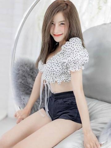 Evie2 - escort from Kuala Lumpur | profile image