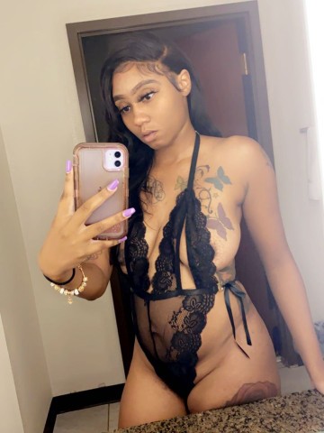 Shamia - escort from Cincinnati