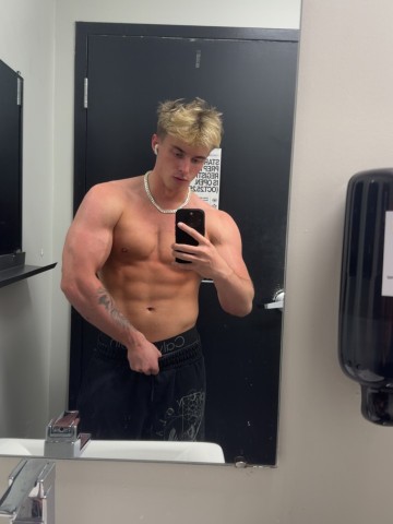 Chris True Toronto Escort, Verified Escorts Services Chris True Toronto Escort, Pornstar, Massage, Verified Adult Service Provider, Companion in Canada