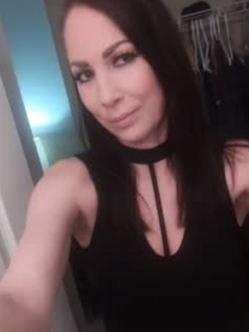 HOTMESS Edmonton Escort, Verified Escorts Services HOTMESS Edmonton Escort, Pornstar, Couple, Verified Adult Service Provider, Companion in Canada