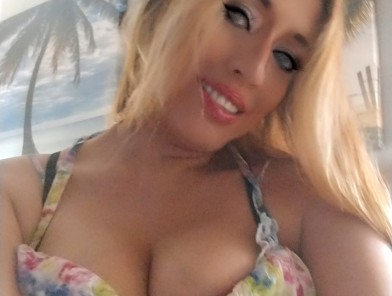 Mariahlynn Full Service  Full Service