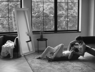 Katoptronophilia-intimacy Couple passion shown through mirrors