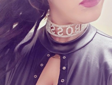 VipBodyWorxxx – Fetish Modeling, Art & Tease in Charleston, SC Marylin Moore and TS partner Nikki Sixxx posing seductively at a VIPBodyWorxxx fetish event with acrylic paint and performance art.