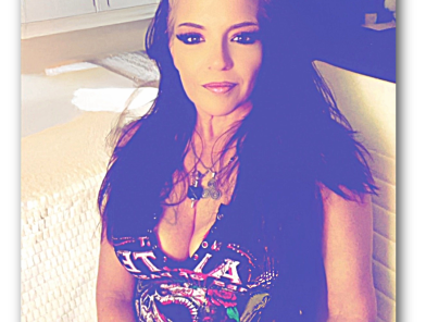 Lovely Vee Phoenix, Arizona Escort | Top-Rated Escort for Luxurious Experiences Lovely Vee Phoenix, Arizona Escort - Elite Escort Offering High-Class Companionship Services